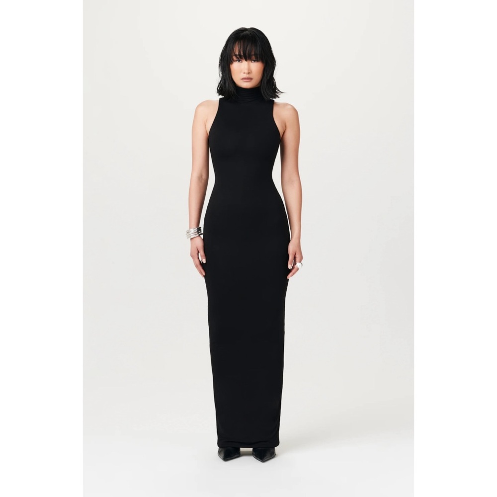 New Naked Wardrobe Smooth Sleeveless Maxi Dress in Black Size XS